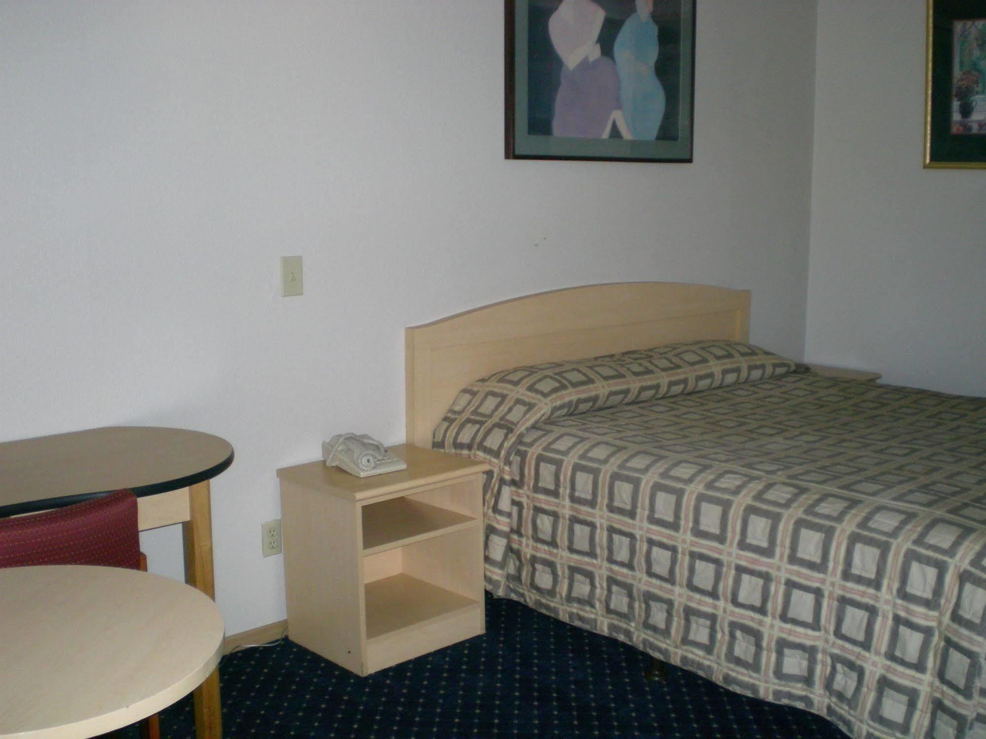 Crown Lodge Motel Oakland Phòng bức ảnh